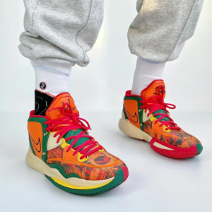 Giay Nike Kyrie Infinity '1 World, 1 People' DO9615-800