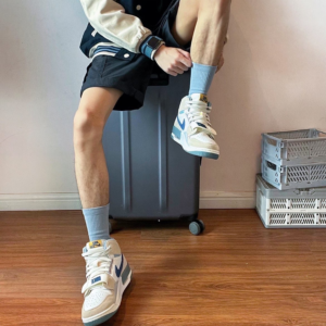 Giay Nike Air Jordan Legacy 312 ‘White Mystic Navy’ DQ5347-141