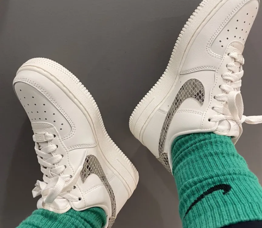 Buy Wmns Air Force 1 '07 'Phantom Ivory Snakeskin' - DD8959 002