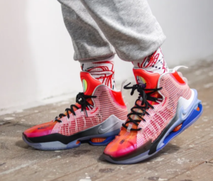 Giay Nike Air Zoom G.T. Jump 'China' DO6326-640