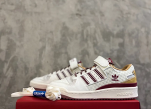 Giay Adidas Originals Forum 84 Low 'Chinese New Year' IE1898