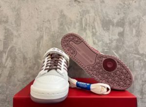 Giay Adidas Originals Forum 84 Low 'Chinese New Year' IE1898