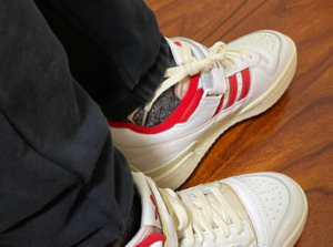 Giay Adidas Forum 84 Low 'White Vivid Red' GY5848