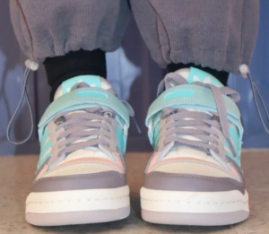 Giay Adidas Forum 84 Low 'Northern Lights' GX4574