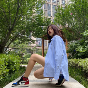 Giay Nike Air Jordan 1 Retro High OG BG 'Top 3' 575441-026