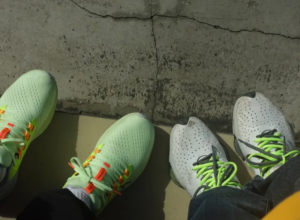 Giay Nike Air Zoom Pegasus 38 FlyEase 'Barely Volt' DA6674-700