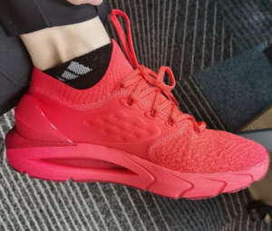 Giay Under Armour HOVR Phantom 2 'Versa Red' 3023017-600