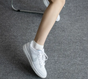 Giay Nike Dunk Low Retro 'White Pure Platinum' DV0831-101