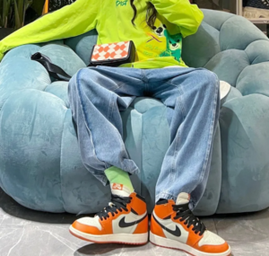 Giay Nike Air Jordan 1 Retro High OG 'Shattered Backboard Away' 555088-113