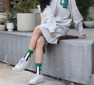 Giay Nike Air Force 1 LV8 3 GS 'Multiple Logos' CJ4092-100