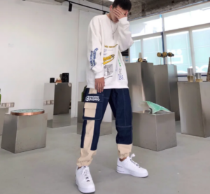 Giay Nike Air Force 1 LV8 3 GS 'Multiple Logos' CJ4092-100