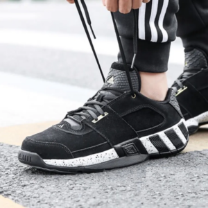 Giay Adidas Regulate 'Black' CG5278