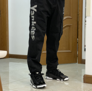 Alternative view of Giày Nike Jordan 6 Rings GS 'Black Metallic Gold' 323419-007