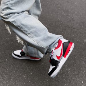 Giay Nike Air Jordan Legacy 312 Low GS 'Fire Red' CD9054-160