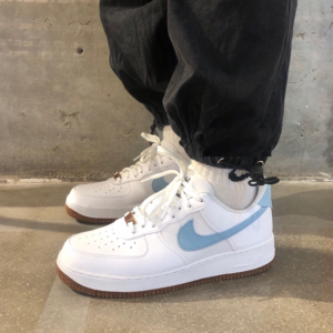 Alternative view of Giày Nike Air Force 1 '07 LV8 'Indigo' CZ0338-100