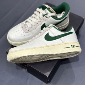 Giay Nike Air Force 1 '07 Wmns LX 'Gorge Green' DR0148-102