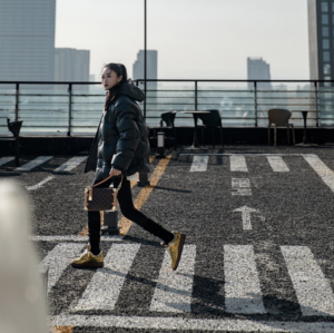 Giay Nike Air Force 1 Low x Louis Vuitton 'Metallic Gold'