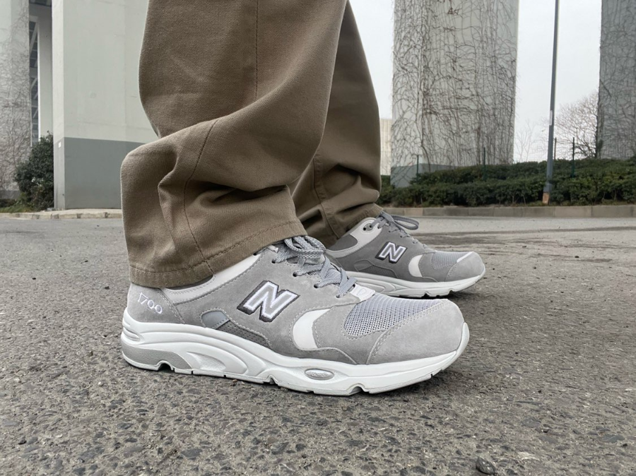 特売情報newbalance CM1700 ブリーフィング　ユナイテッドアローズ　コラボ 邦楽