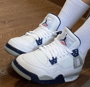 Giay Nike Air Jordan 4 Retro GS 'Midnight Navy' 408452-140
