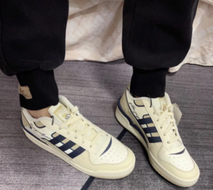 Giay Adidas Forum Exhibit Low 2.0 ‘Kream’ ID1849