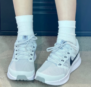 Giay Nike Run Swift 3 'Photon Dust Black' DR2695-005