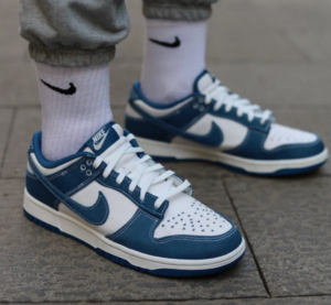 Giay Nike Dunk Low SE 'Sashiko - Industrial Blue' DV0834-101