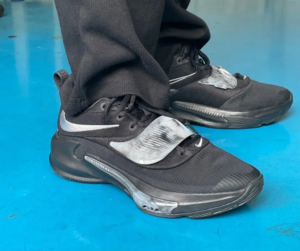 Giay Nike Zoom Freak 3 'Black Wolf Grey' DA0695-002