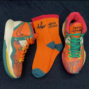 Giay Nike Kyrie Infinity GS '1 World 1 People Orange' DD0334-800