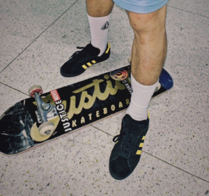 Giay Adidas Campus ADV 'Black Bold Gold' GW3131