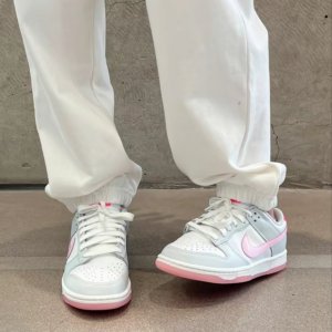 Giay Nike Dunk Low '520 Pack Pink' FN3451-161