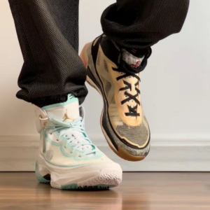 Giay Nike Air Jordan 37 PF x Jayson Tatum 'Tattoo' DZ0811-200