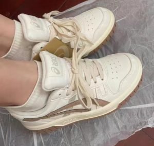 Giay Asics Court MZ Retro Casual 'Beige Brown' 1203A127-106