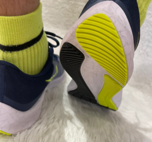 Giay Nike Zoom Winflo 8 'Midnight Navy Volt' CW3419-401