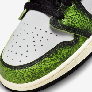 Giay Air Jordan 1 Low 'White Black Green' DO8244-003