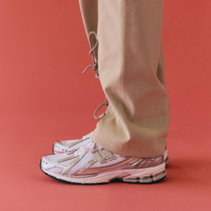 Giay New Balance 1906R 'White Silver Metallic' M1906RI