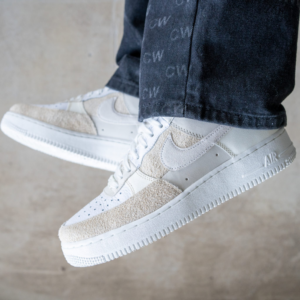 Alternative view of Giày Nike Wmns Air Force 1 '07 'Coconut Milk' DD6618-100