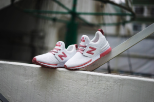 Alternative view of Giày New Balance 574 Wmns 'White Pink' WS574DSFB
