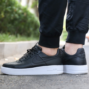 Alternative view of Giày Nike Air Force 1 Ultraforce Leather 'Black White' 845052-001