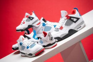 Alternative view of Giày Nike Air Jordan 4 Retro SE 'What The 4' CI1184-146