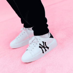 Giay MLB Chunky Classic A NY 'White Black' 3ASXXA12N-50IVS