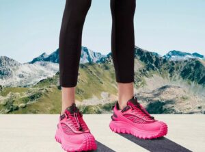 Giay Moncler Trailgrip trainers 'Black Pink' I10984M00010M2670P49