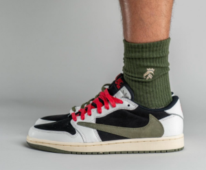 Giay Nike Air Jordan 1 x Travis Scott Retro Low OG SP 'Olive' DZ4137-106