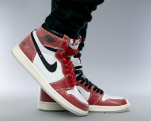 Alternative view of Giày Nike Trophy Room x Air Jordan 1 Retro High OG SP 'Chicago' DA2728-100