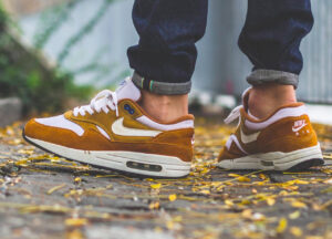 Alternative view of Giày Nike Air Max 1 Premium Retro 'Curry' 908366-700