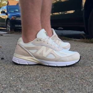 Alternative view of Giày Stussy x New Balance 990v4 'White' M990SC4