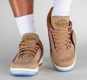 Giay Nike Two 18 x Air Jordan 2 Retro Low 'Rocky Tan' DV7129-222