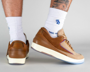 Giay Nike Two 18 x Air Jordan 2 Retro Low 'Rocky Tan' DV7129-222