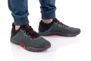 Alternative view of Giày Under Armour TriBase Reign 3 'Pitch Grey Venom Red' 3023698-101