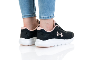 Alternative view of Giày Under Armour Wmns Surge 2 Black Pink 3022605-004