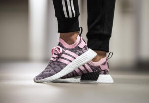 Alternative view of Giày Adidas Wmns NMD_R2 Primeknit 'Wonder Pink' BY9521